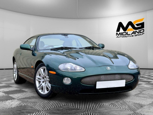 Jaguar XKR  4.2 Supercharged 400 Coupe 2dr Petrol Automatic (304 g/km, 400 bhp) 