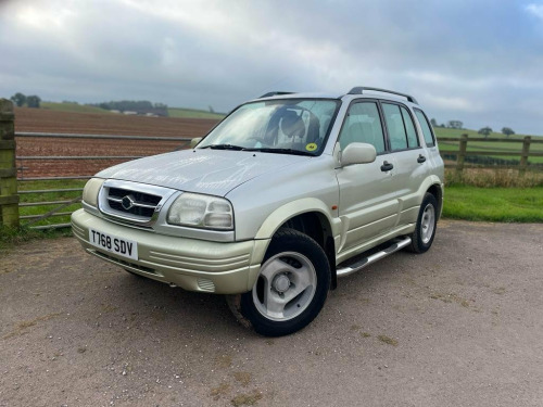 Suzuki Grand Vitara 2.5 V6