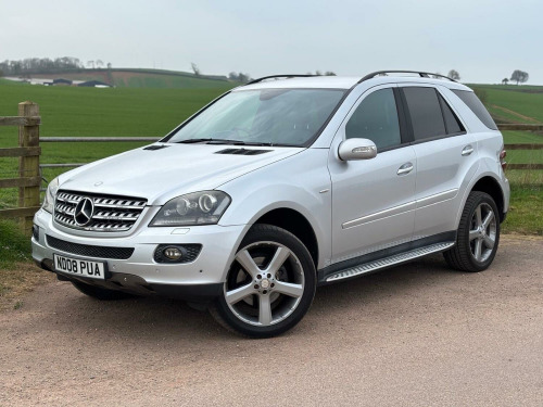 Mercedes-Benz M-Class ML320 3.0 ML320 CDI Edition 10