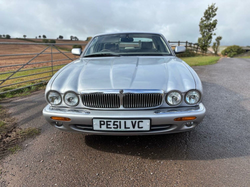 Jaguar XJ  4.0 Sovereign