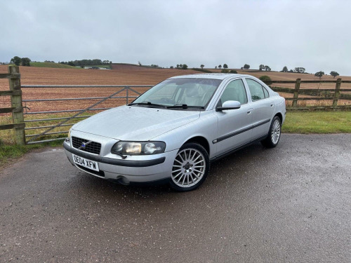 Volvo S60  2.0 T S