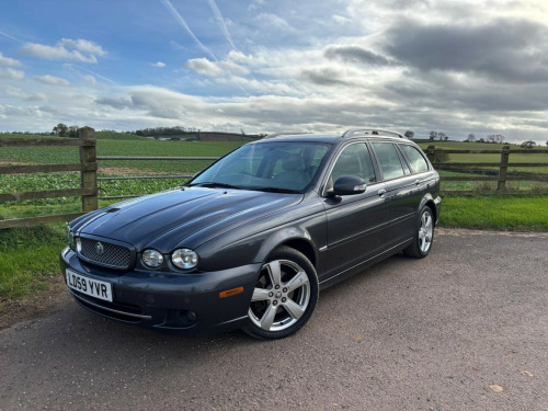 Jaguar X-TYPE  2.2 D DPF SE