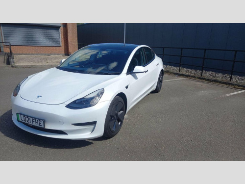 Tesla Model 3  Standard Range Plus Auto RWD 4dr