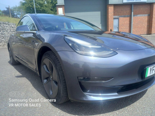 Tesla Model 3  Standard Range Plus Auto RWD 4dr