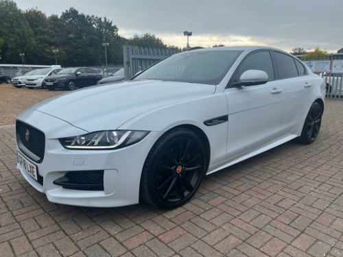 Jaguar XE  2.0d R-Sport Auto Euro 6 (s/s) 4dr