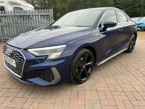 Audi A3  1.5 TFSI 35 S line S Tronic Euro 6 (s/s) 4dr