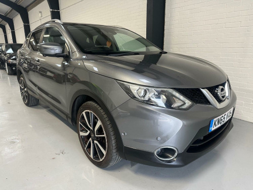 Nissan Qashqai  1.2 DIG-T Tekna