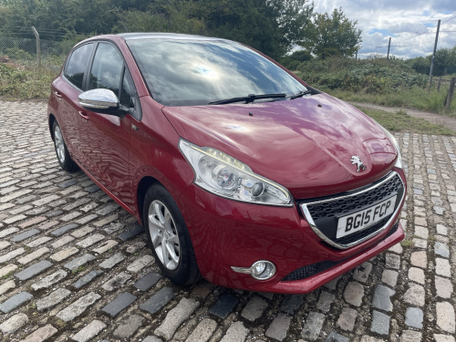 Peugeot 208  1.2 VTi Style 5dr
