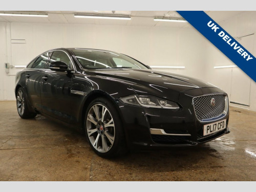 Jaguar XJ  3.0d V6 Portfolio Saloon 4dr Diesel Auto Euro 6 (s