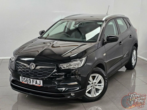 Vauxhall Grandland X  1.2 SE 5d 129 BHP