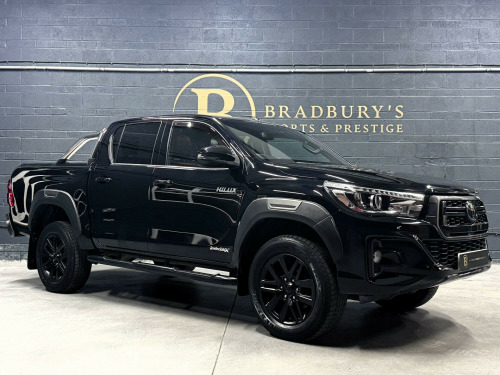 Toyota Hi-Lux  2.4 D-4D Invincible X