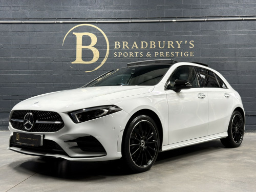 Mercedes-Benz A-Class  1.3 A250e 15.6kWh AMG Line Night Edition 