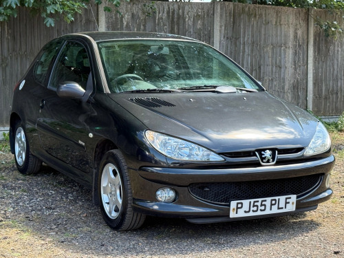 Peugeot 206  1.4 Verve Hatchback 3dr Petrol Manual (152 g/km, 75 bhp)
