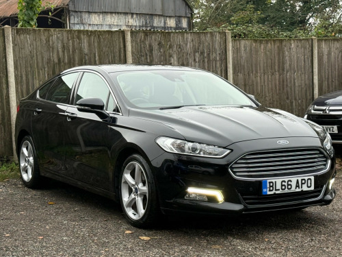 Ford Mondeo  1.5T EcoBoost Titanium Hatchback 5dr Petrol Manual Euro 6 (s/s) (160 ps) 