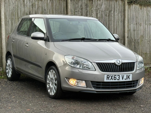 Skoda Fabia  1.2 TSI Elegance Hatchback 5dr Petrol DSG Euro 5 (105 ps) 