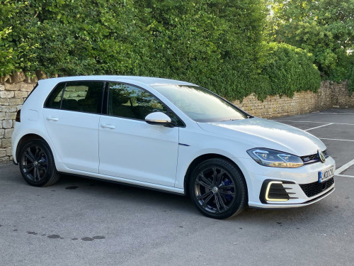 Volkswagen Golf  1.4 TSI 8.7kWh GTE DSG Euro 6 (s/s) 5dr
