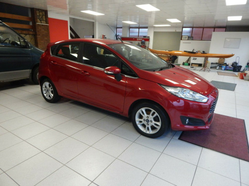 Ford Fiesta  1.25 Zetec Euro 6 5dr