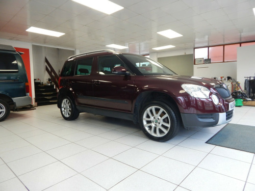 Skoda Yeti  2.0 TDI Elegance SUV 5dr Diesel Manual 4WD Euro 5 (140 ps) 
