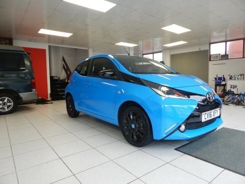 Toyota AYGO  1.0 VVT-i x-cite Hatchback 5dr Petrol Manual Euro 6 (68 ps) 