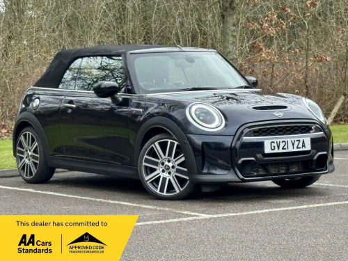 MINI Convertible  2.0 Cooper S Exclusive Steptronic Euro 6 (s/s) 2dr