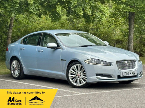 Jaguar XF  3.0d V6 Portfolio Auto Euro 5 (s/s) 4dr