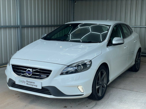 Volvo V40  1.6 T2 R-Design Nav Euro 5 (s/s) 5dr