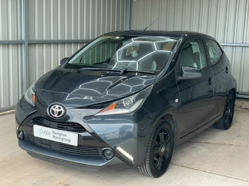 Toyota AYGO  1.0 VVT-i x-play Euro 5 5dr Euro 5