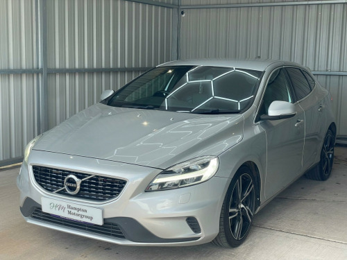 Volvo V40  2.0 D4 R-Design Pro Euro 6 (s/s) 5dr