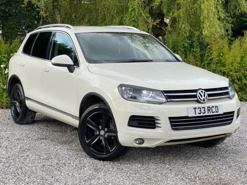 Volkswagen Touareg  3.0 TDI V6 BlueMotion Tech SE Tiptronic 4WD Euro 5 (s/s) 5dr