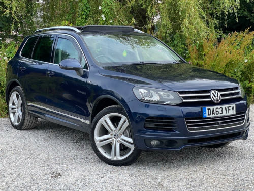 Volkswagen Touareg  3.0 TDI V6 BlueMotion Tech R-Line Tiptronic 4WD Euro 5 (s/s) 5dr