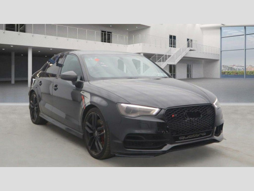 Audi S3  2.0 TFSI S Tronic quattro Euro 6 (s/s) 4dr (Nav)