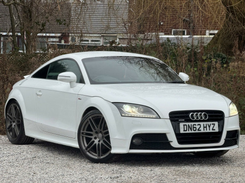 Audi TT  2.0 TDI Black Edition quattro Euro 5 3dr