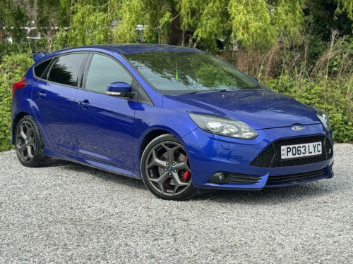 Ford Focus  2.0T EcoBoost ST-3 Euro 5 (s/s) 5dr