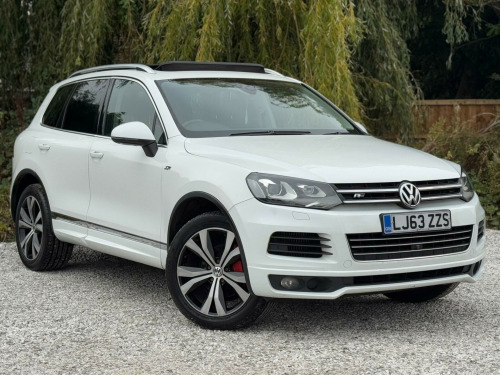 Volkswagen Touareg  3.0 TDI V6 BlueMotion Tech R-Line Tiptronic 4WD Euro 5 (s/s) 5dr 