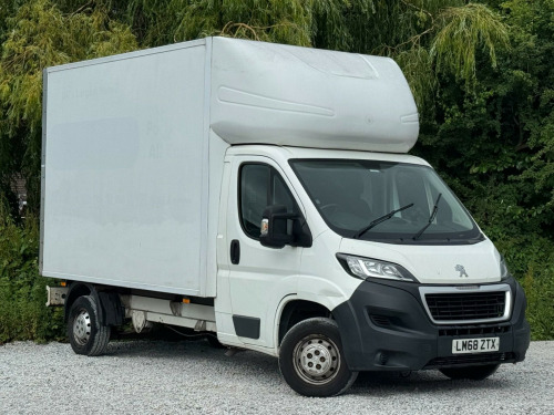 Peugeot Boxer  2.0 BlueHDi 335 Built for Business Plus L3 Euro 6 3dr