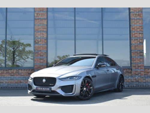 Jaguar XE  2.0 P250i R-Dynamic Black Saloon 4dr Petrol Auto E