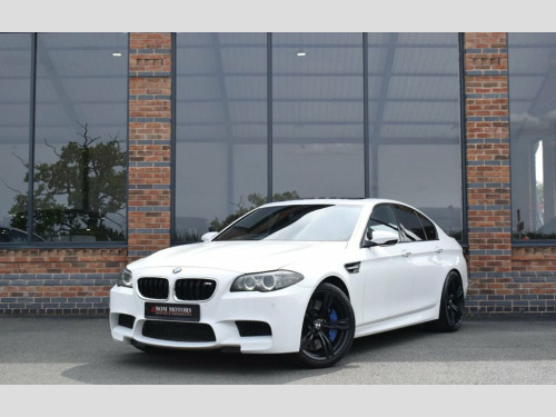 BMW M5  4.4 V8 Saloon 4dr Petrol DCT Euro 6 (s/s) (560 ps)