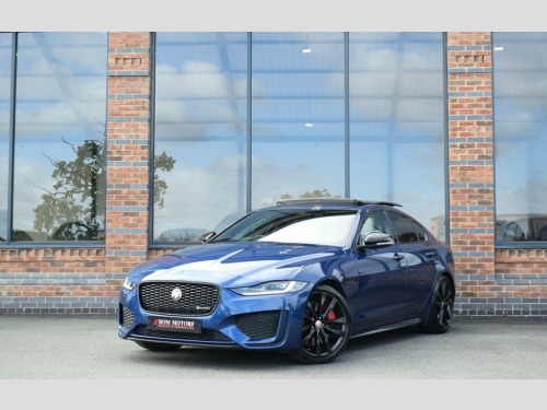 Jaguar XE  2.0 D200 MHEV R-Dynamic Black Saloon 4dr Diesel Au