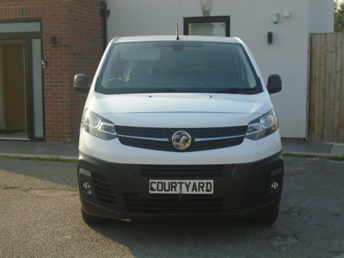 Vauxhall Vivaro  1.5 L2H1 2900 DYNAMIC S/S 0d 101 BHP 6 MONTHS PART