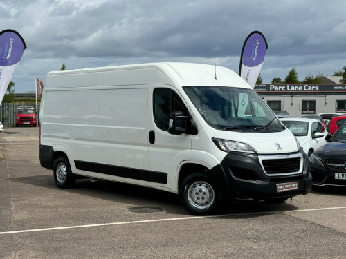 Peugeot Boxer  2.2 BlueHDi L3 H2 Professional Van 140ps ** NO VAT **