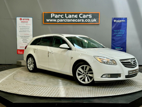 Vauxhall Insignia  2.0 CDTi [160] SRi Nav 5dr ** 10 VAUXHALL SERVICES **