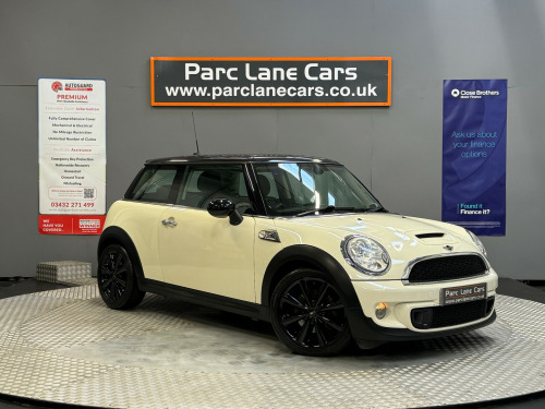 MINI Hatch  1.6 Cooper S [184] 3dr Auto ** 5000 OF FACTORY EXTRAS **