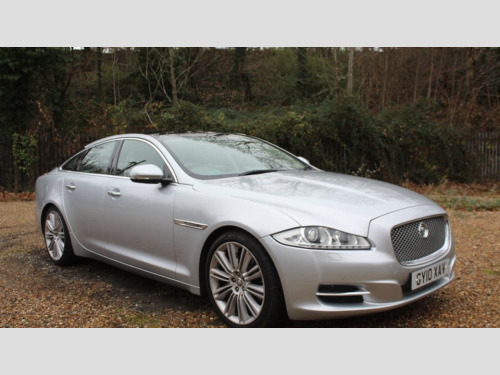 Jaguar XJ  5.0 V8 Portfolio 4dr Auto [LWB] ** ONLY 61000 MILES **