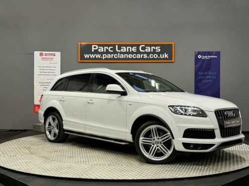 Audi Q7  3.0 TDI 245 Quattro S Line Plus 5dr Tip Auto ** 7 SEATER - 8000 OF FACTORY 