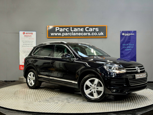 Volkswagen Touareg  3.0 V6 TDI 240 Altitude 5dr Tip Auto ** ONLY 66000 MILES **