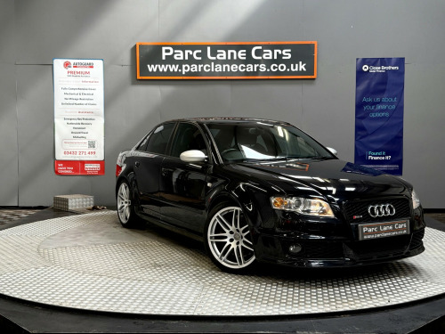 Audi RS4 Saloon  RS 4 Quattro 4dr ** ONLY 49000 MILES **