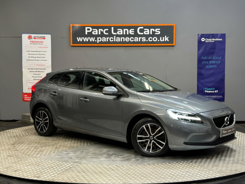 Volvo V40  T2 [122] Momentum Nav Plus 5dr