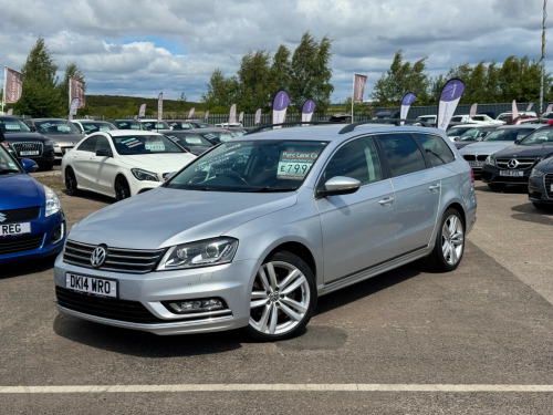 Volkswagen Passat  2.0 TDI Bluemotion Tech R-Line 5dr