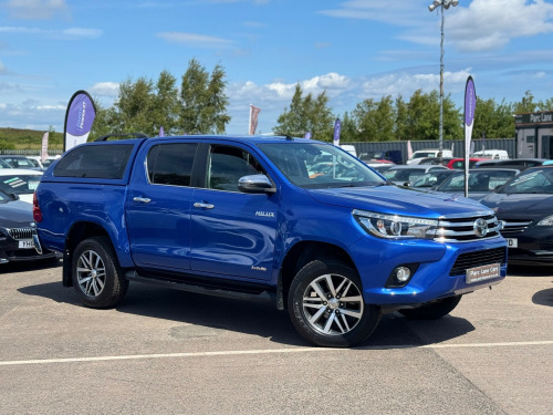 Toyota Hi-Lux  Invincible D/Cab Pick Up 2.4 D-4D ** NO VAT **