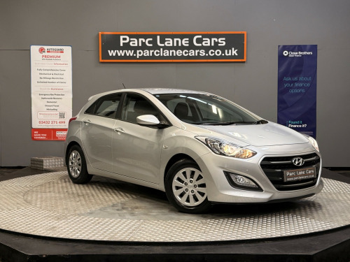 Hyundai i30  1.4 S Hatchback 5dr Petrol Manual Euro 6 (100 ps) - SERVICE HISTORY -